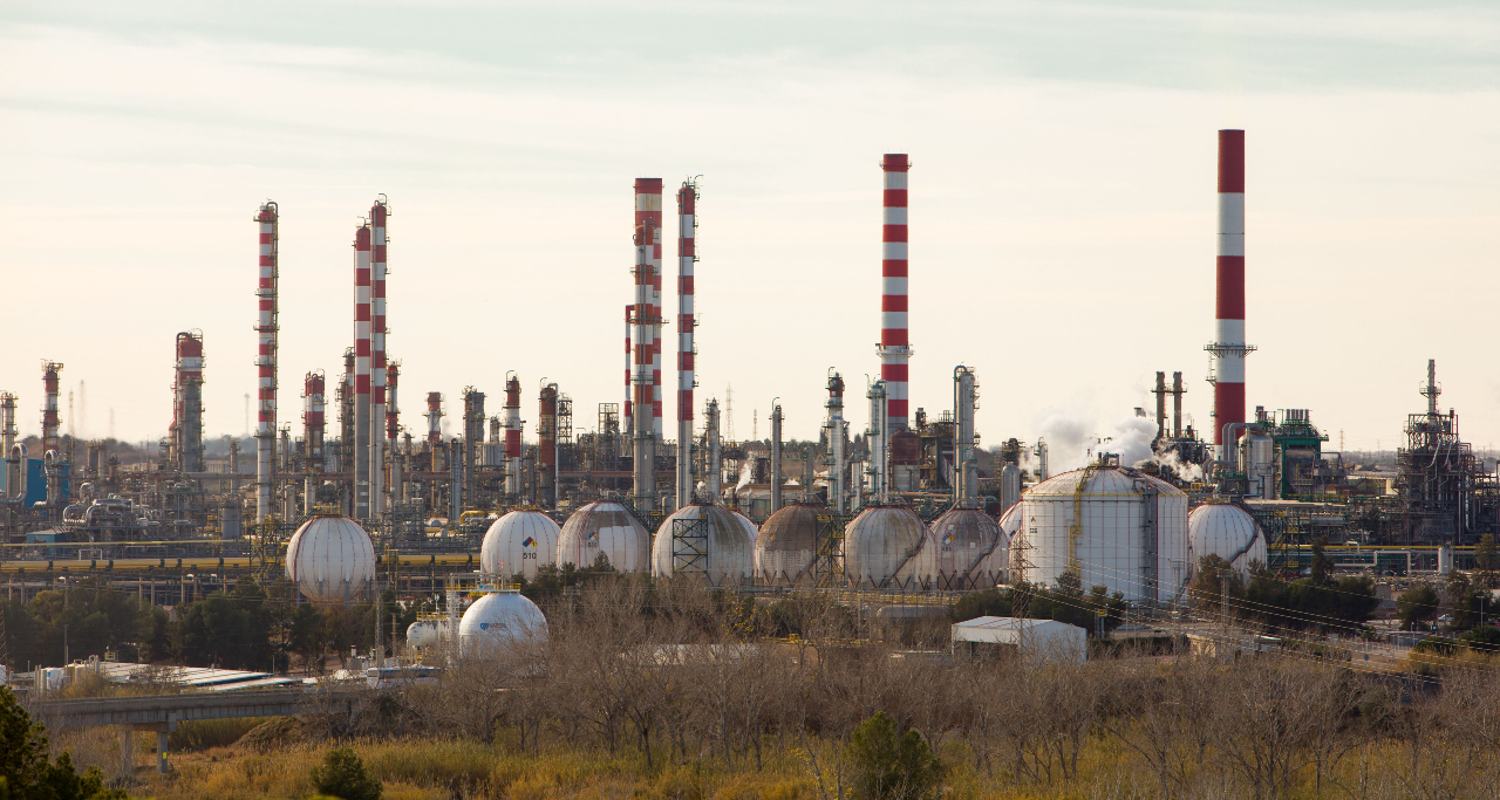 Científicos trabajando