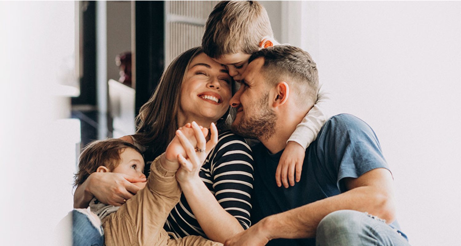 Una familia en su casa