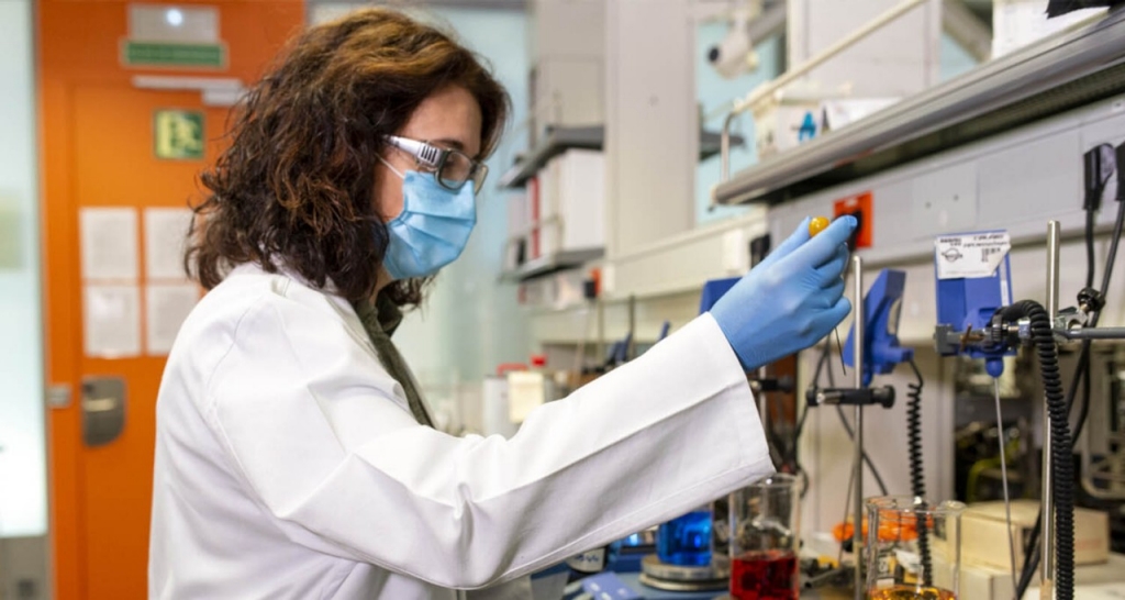 A woman in a lab