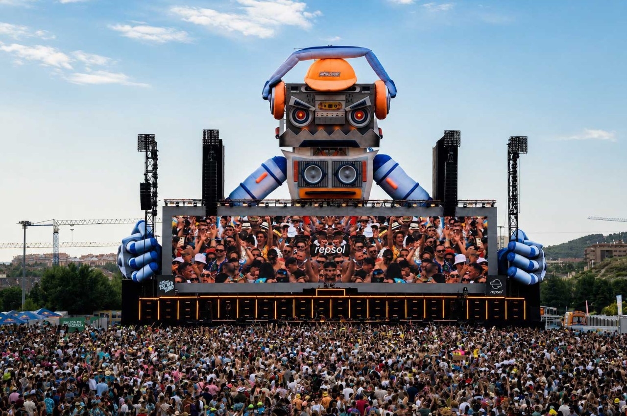 Esa presencia permite vivir desde dentro algunos de los festivales y conciertos más destacados del calendario.