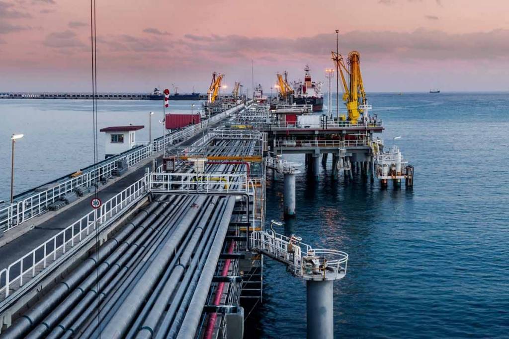 Plataforma petrolífera en el mar de Malasia