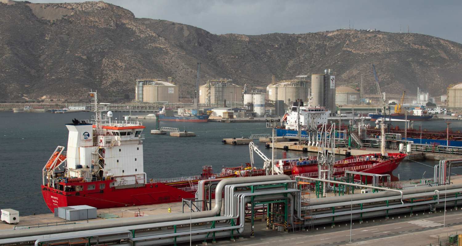 Ship with used oil at the port of Cartagena