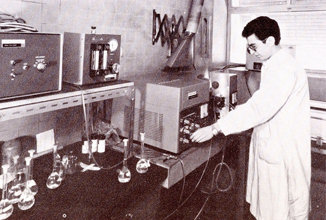 Chemist working in a laboratory