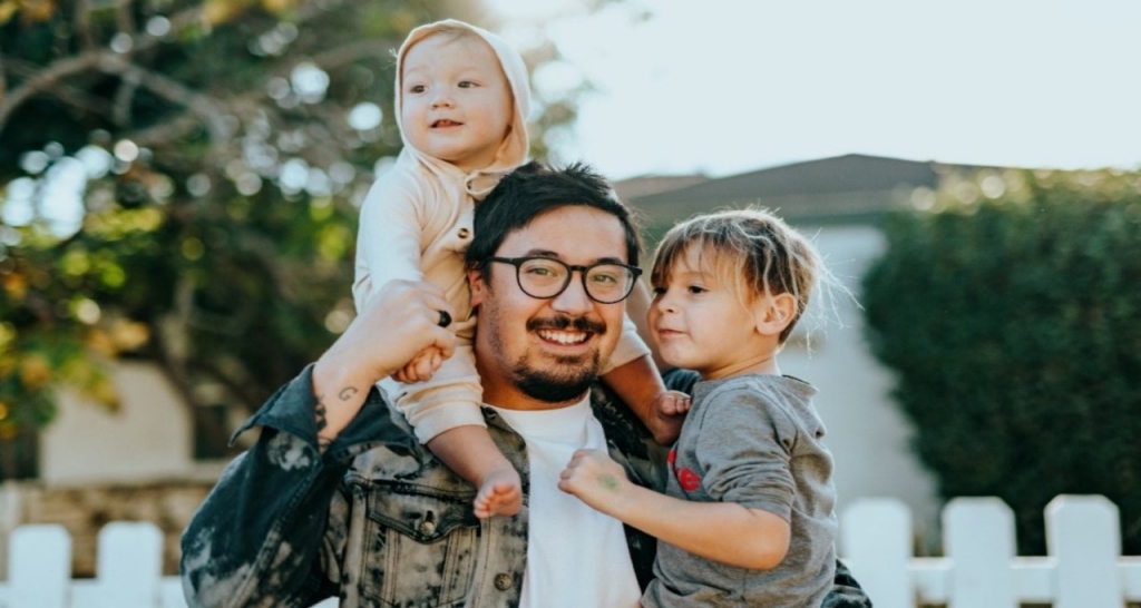 Familia comprometida con el bienestar de la sociedad