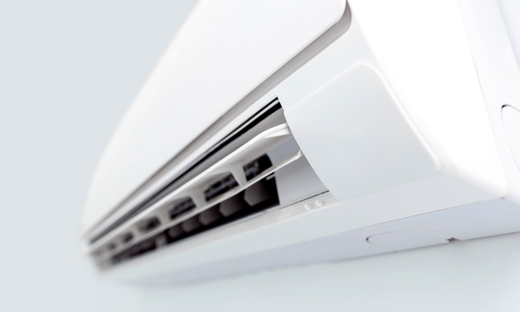 Air conditioning machine switched on
