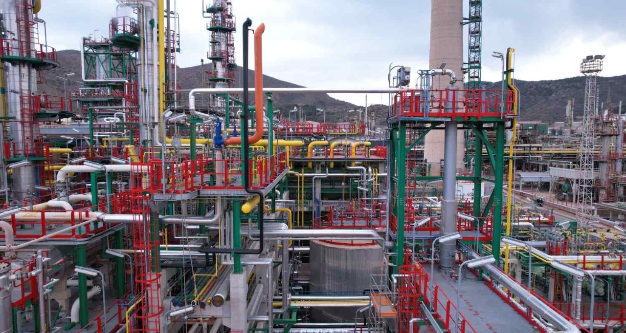 complejo-industrial-cartagena-planta-biocombustibles-c43-tubos.jpg
