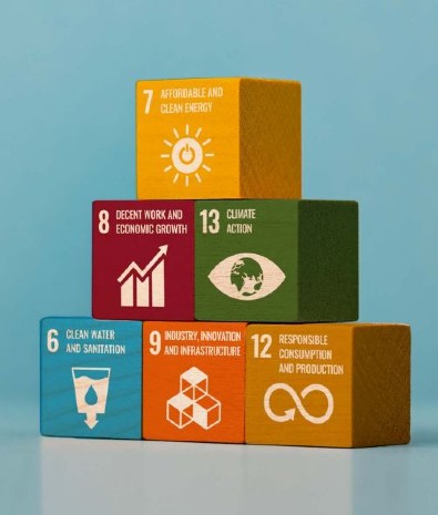 Varios bloques de colores que representan los ODS