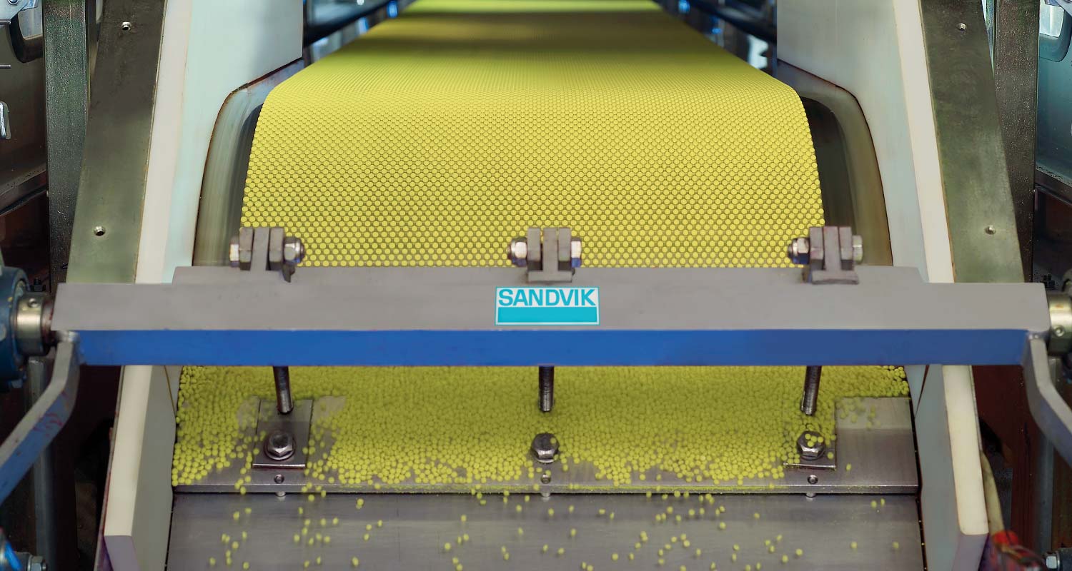 Industrial sulfur