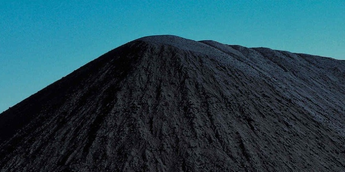 Petcoke mountain