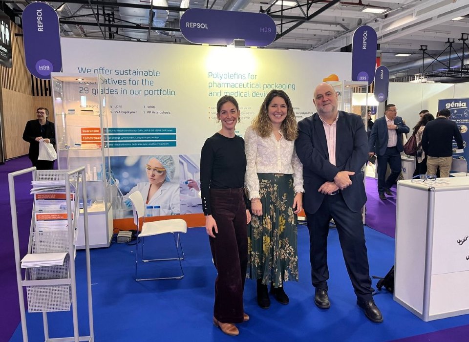 Repsol stand at the Pharmapack 2024 fair