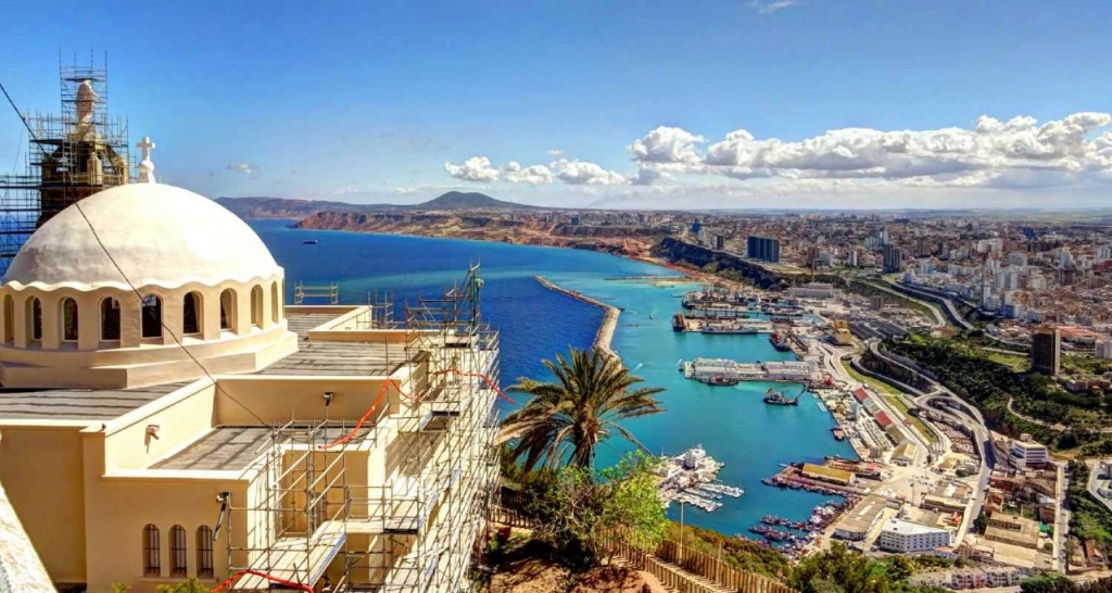 Vista de una ciudad en Argelia.