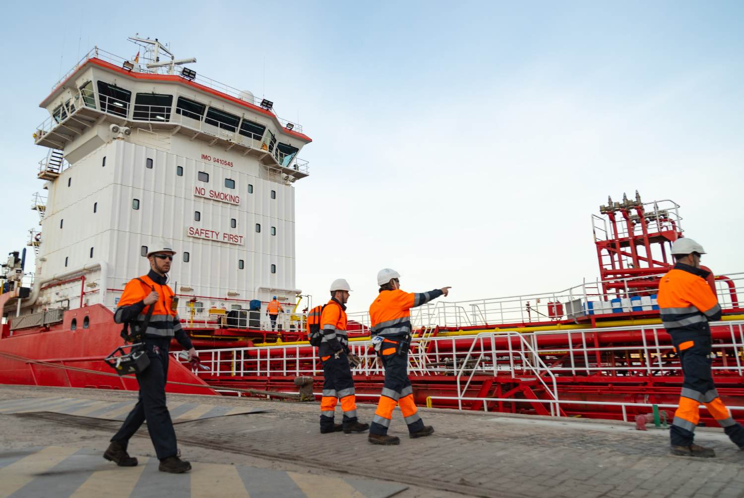 Ship with used oil arriving at Repsol's industrial complex in Cartagena