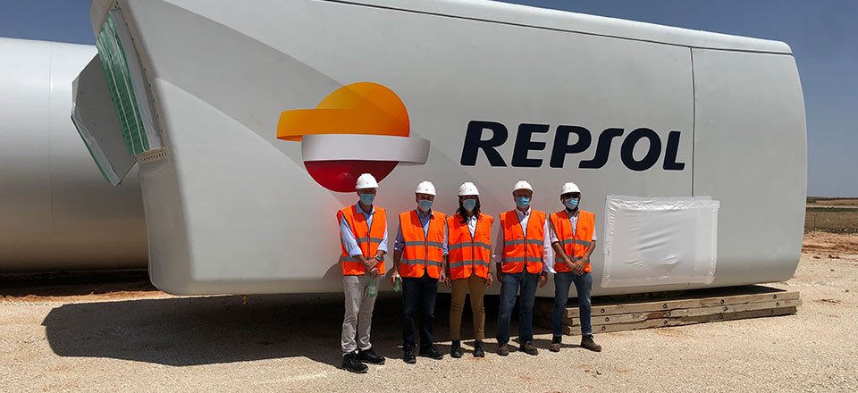 El Consejero Delegado de Repsol visita las obras del parque eólico Delta 