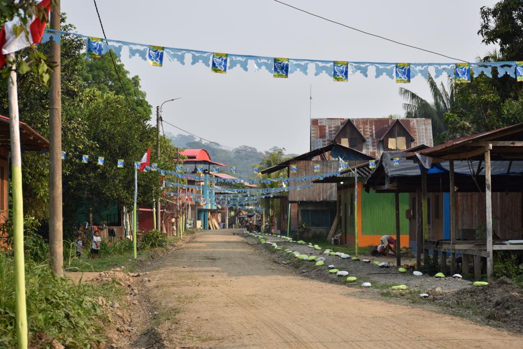 Vista de una calle de comunidad