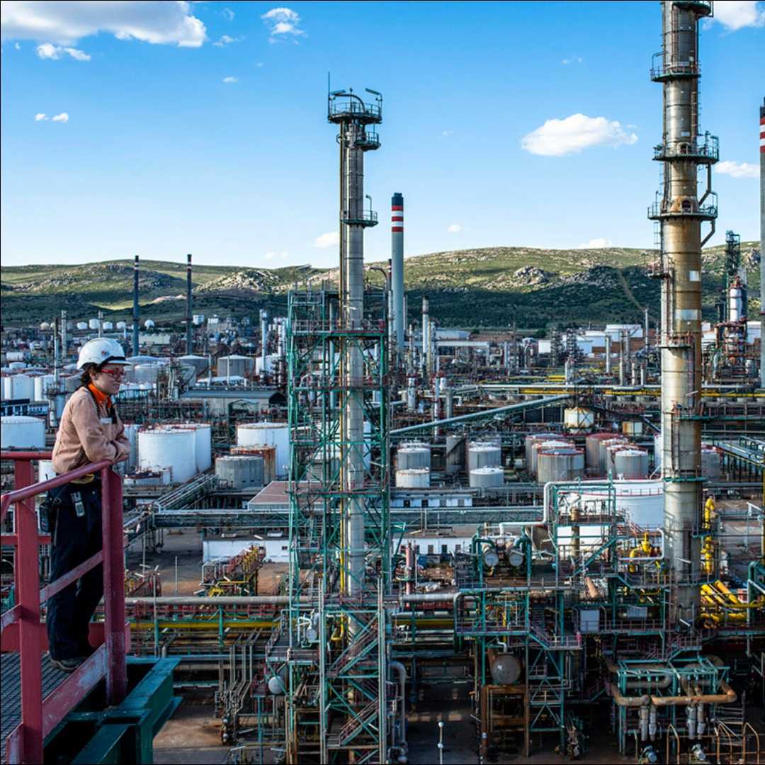 Worker in an industrial complex