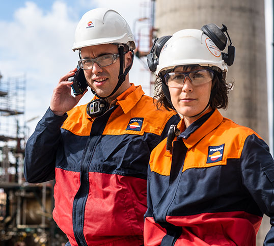 Repsol operator dressed in safety elements