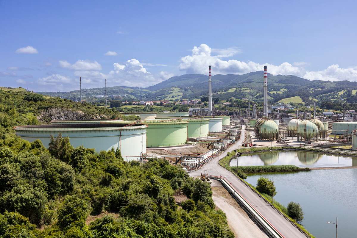 View of the Petronor industrial complex