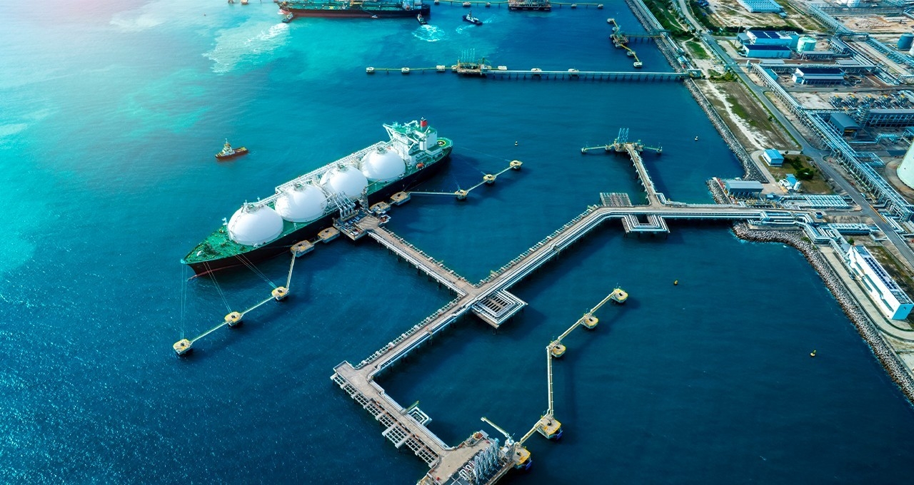 Gas Natural Licuado (GNL): qué es, ventajas y aplicaciones